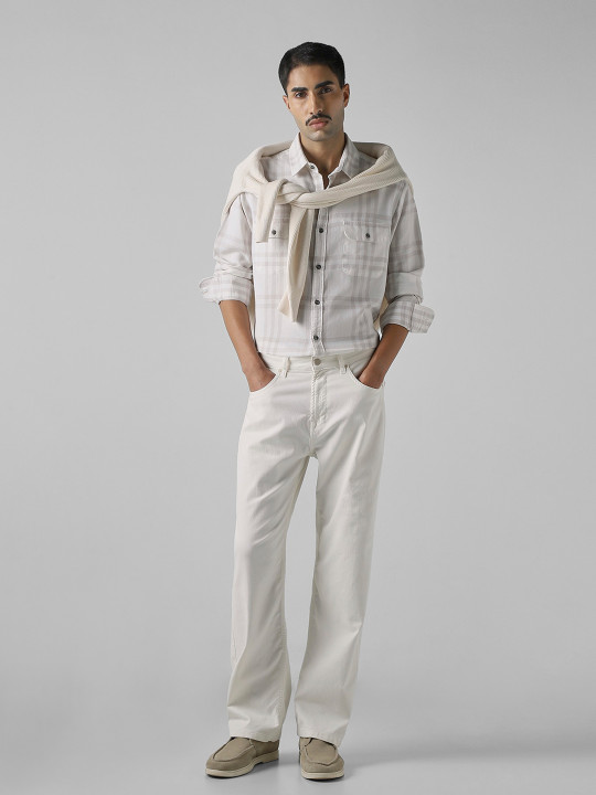 Mufti Men Spread Collar Checked Cotton Slim Fit Casual Shirt