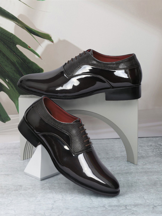 House of Pataudi Men Textured Pointed Toe Lace-UP Formal Derbys