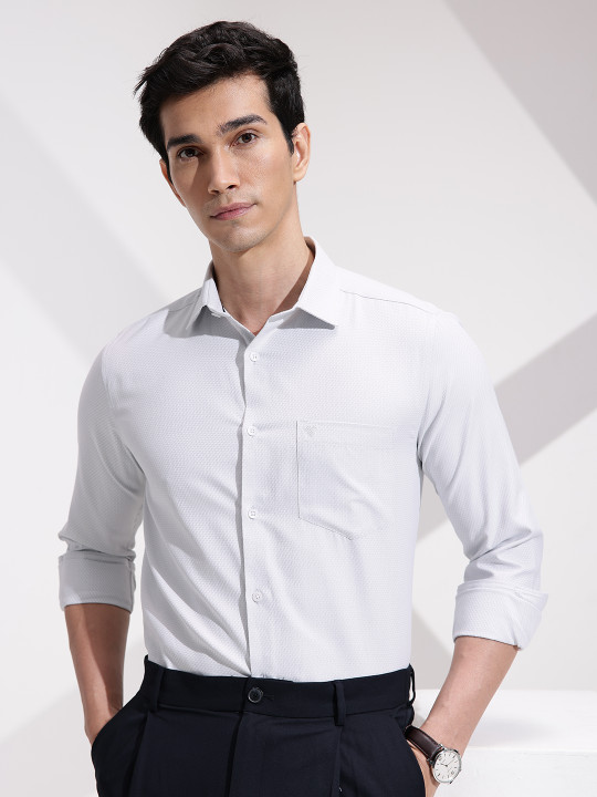 INVICTUS Men Slim Fit Formal Shirt