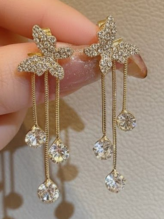 Vembley Contemporary Drop Earrings
