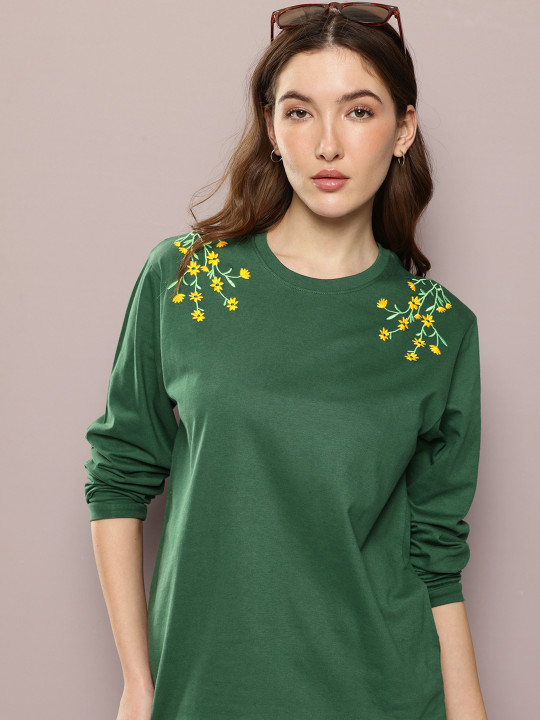 DILLINGER Women's Oversized Long Sleeve Embroidery Tshirt