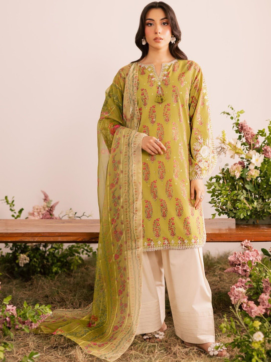 SWORNY FASHION Women Floral Printed Regular Thread Work Kurta with Trousers & With Dupatta