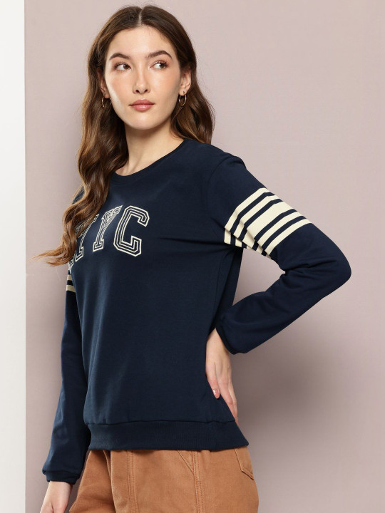 DILLINGER Women's Relaxed Fit Embroidery Long Sleeve Tshirt