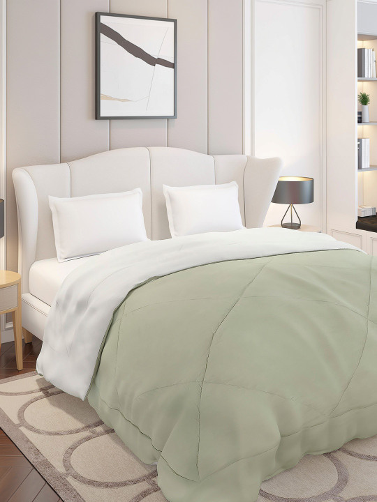 Monte Carlo Charcoal & Green Mild Winter 210 GSM Comforter