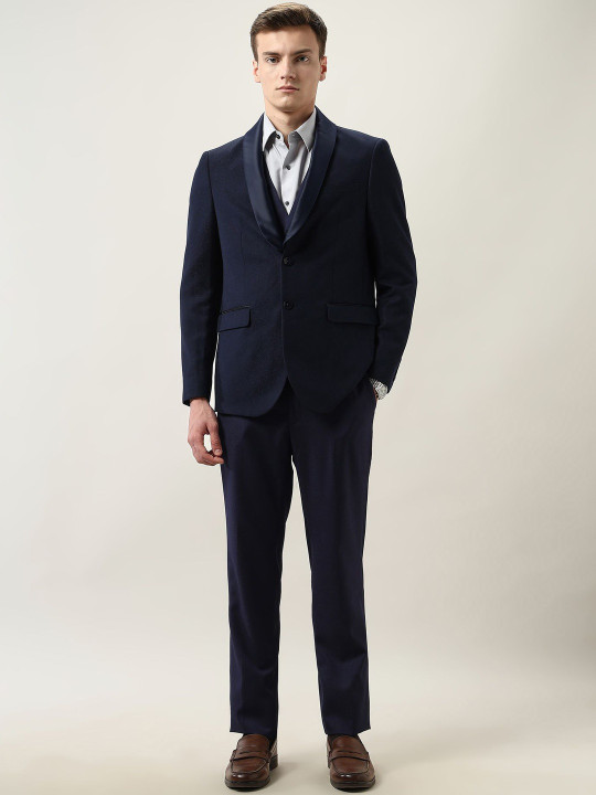 Arrow Tailored-Fit Single-Breasted Three-Piece Suit