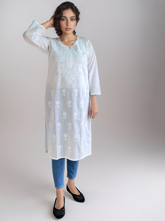 Elaasa Floral Embroidered Notch Neck Chikankari Cotton Straight Kurta