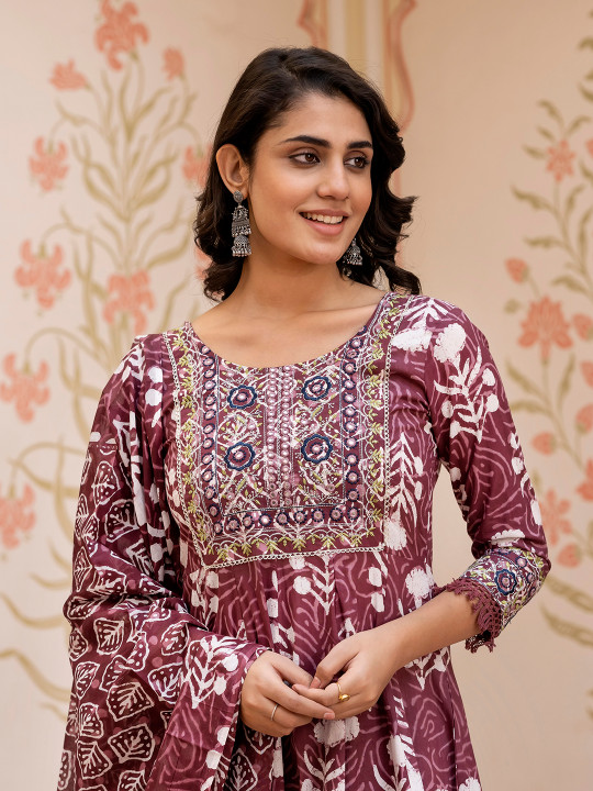 KALINI Women Floral Printed Regular Pure Cotton Kurta with Trousers & With Dupatta