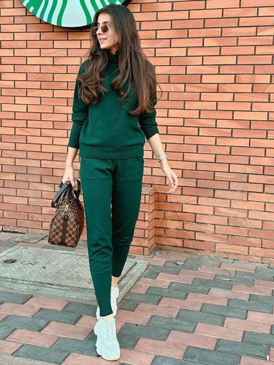 Miss Mosa By Akanksha High Neck Freddy Luxury Sweatshirt With Joggers