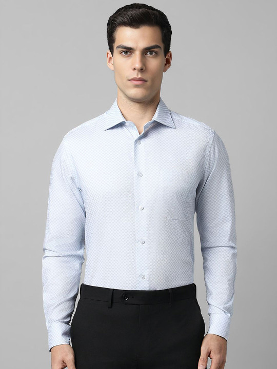 Louis Philippe Men Slim Fit Spread Collar Geometric Printed Cotton Formal Shirt