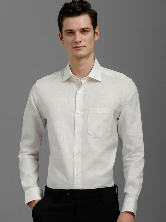 Louis Philippe Men Classic Fit Spread Collar Grid Tattersall Checked Cotton Formal Shirt
