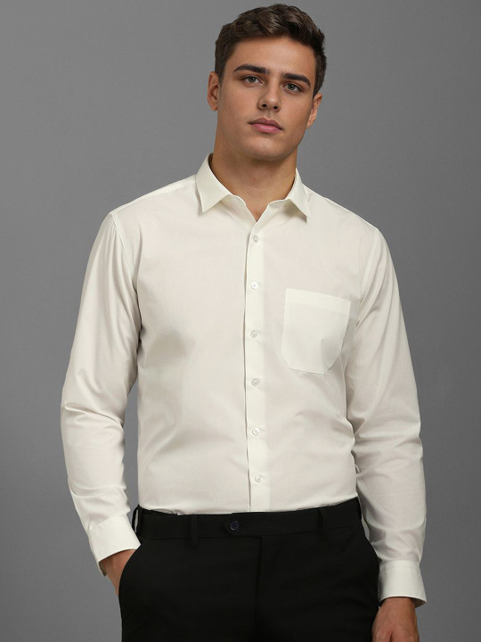 Louis Philippe Men Slim Fit Spread Collar Solid Cotton Formal Shirt