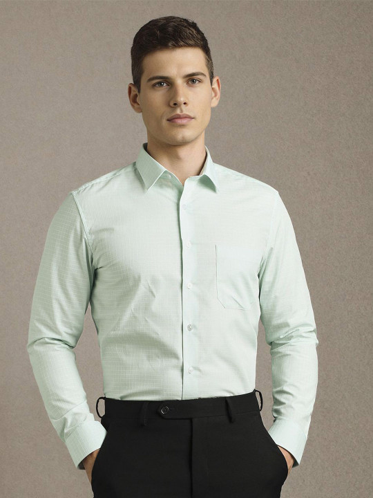 Louis Philippe Men Textured Spread Collar Pure Cotton Formal Shirt
