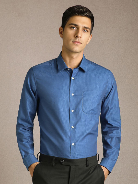 Louis Philippe Men Textured Spread Collar Pure Cotton Formal Shirt