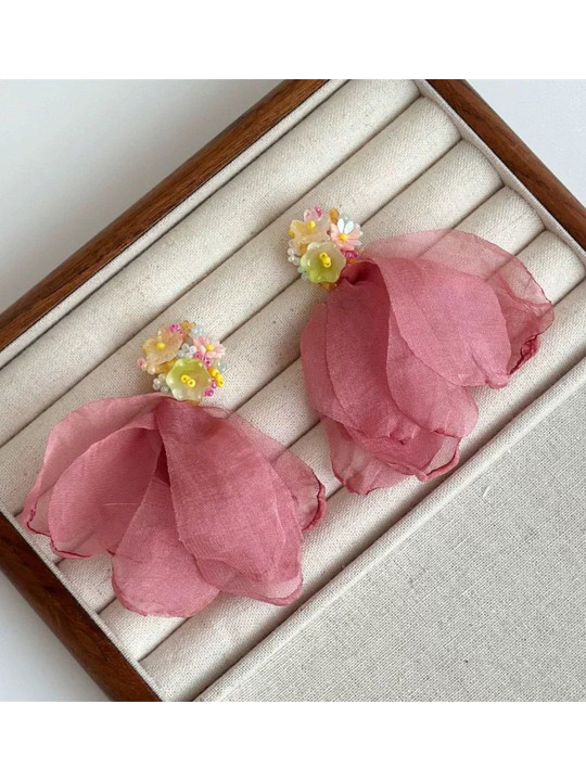StyleCast x Revolte Artificial Beaded Floral Shaped Drop Earrings