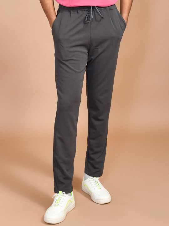 SKYKNIT Men Mid-Rise Track Pants
