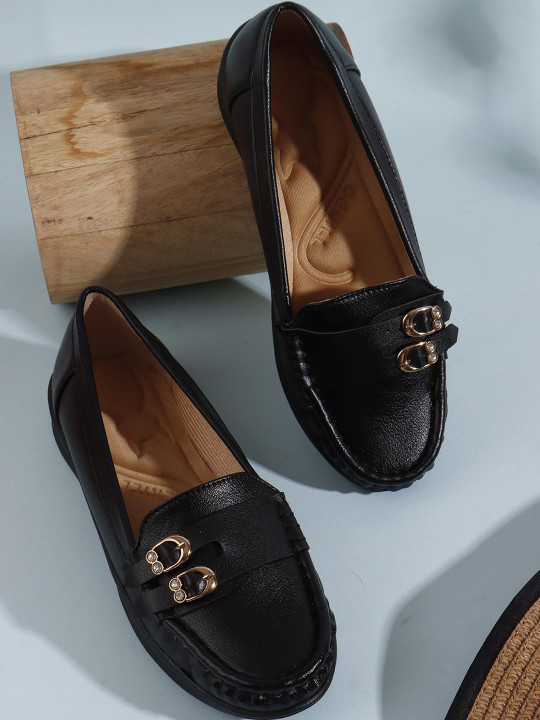 Denill Women Round Toe Loafers