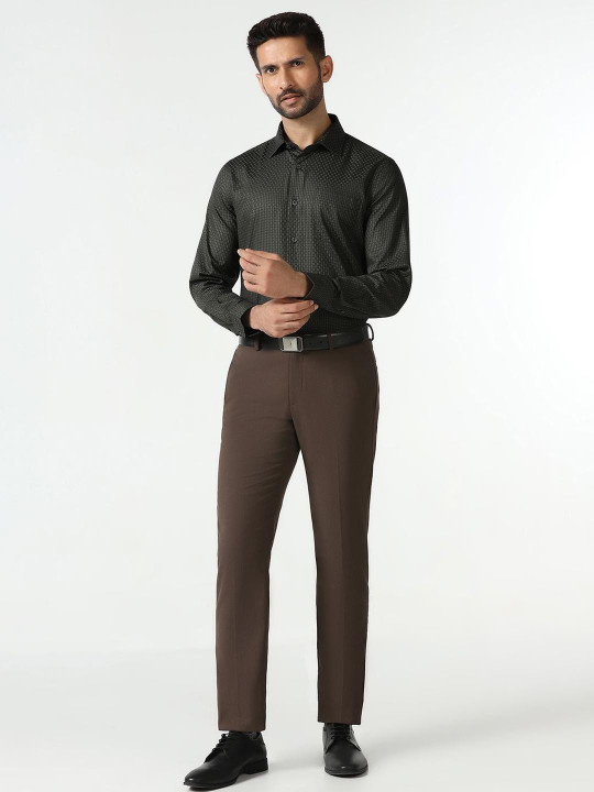 Blackberrys India Slim Textured Spread Collar Cotton Slim Fit Formal Shirt