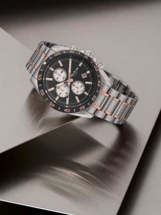 Titan Octane Chronograph Analog With Black Dial Watch For Men - Nt90106km02