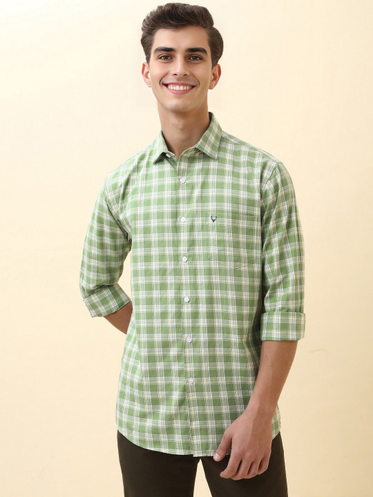 Allen Solly Men Slim Fit Checked Spread Collar Pure Cotton Casual Shirt