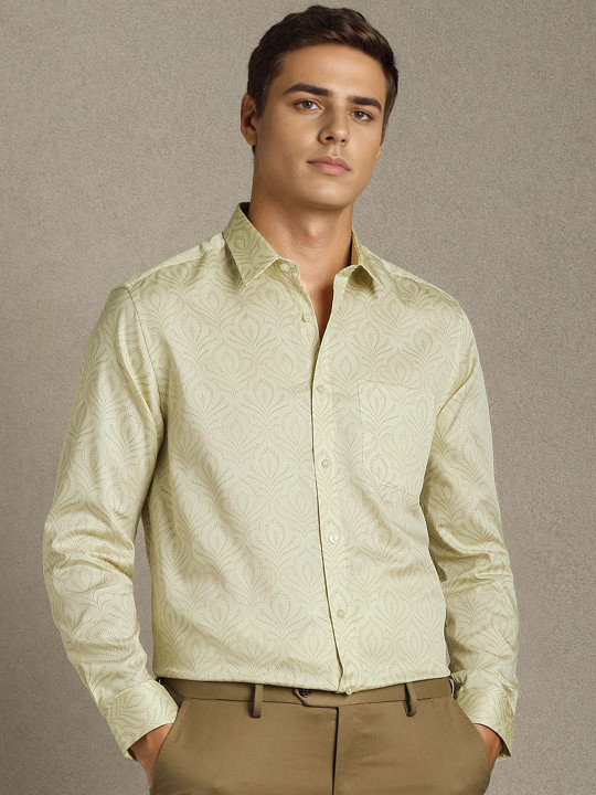 Louis Philippe Men Textured Spread Collar Pure Cotton Formal Shirt