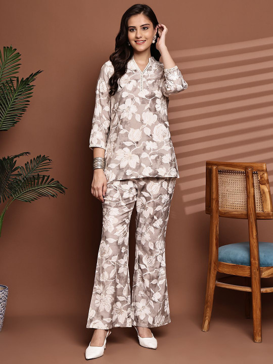 Claura Floral Printed Mandarin Collar Chanderi Silk Tunic With Trouser