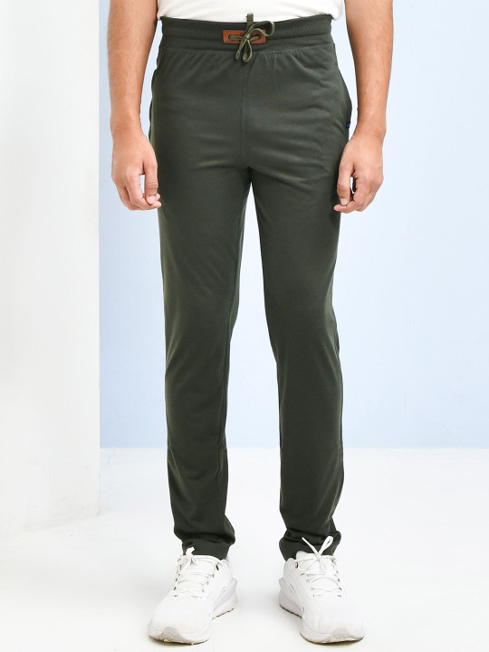SKYKNIT Men Slim-Fit Mid-Rise Track Pants