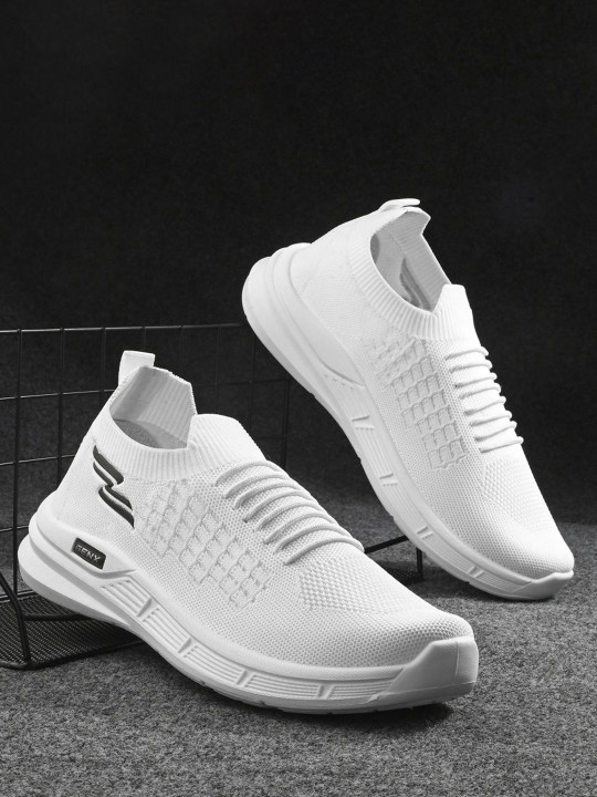 BIRDE Men Woven Design Flyknit Sneakers