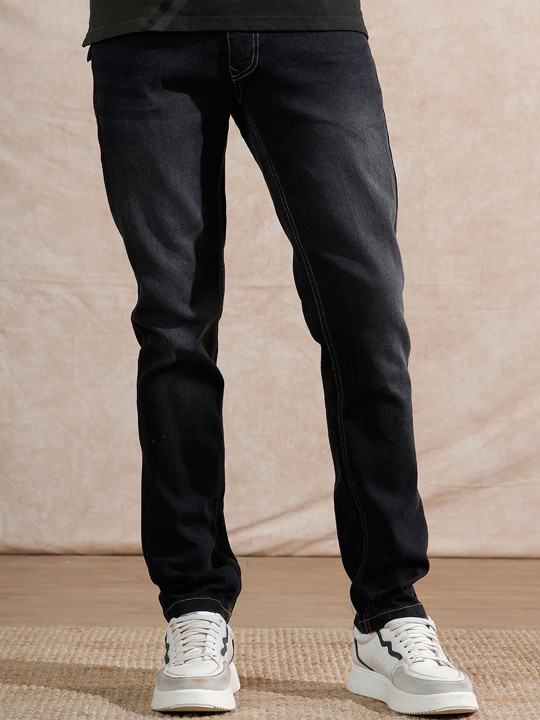 WROGN Men Comfort Slim Fit Mid-Rise Light Fade Jeans