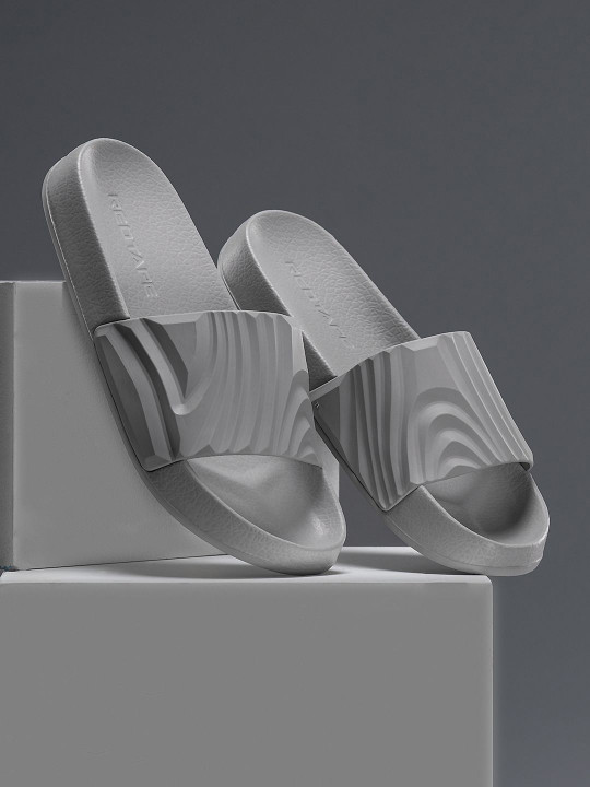 Red Tape Men Self Design Rubber Sliders
