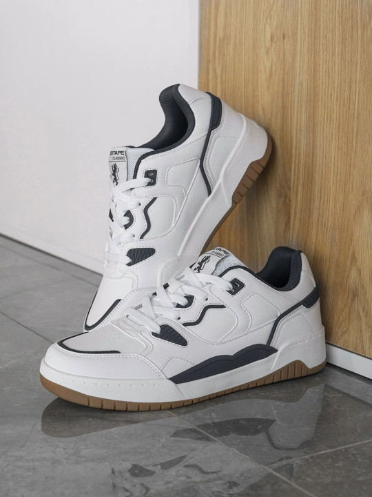 Red Tape Men Colourblocked PU Sneakers