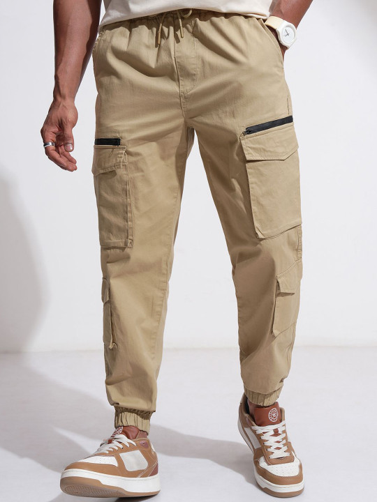 HIGHLANDER Men Relaxed Fit Mid-Rise Flat-Front Cargo Styles Cotton Joggers