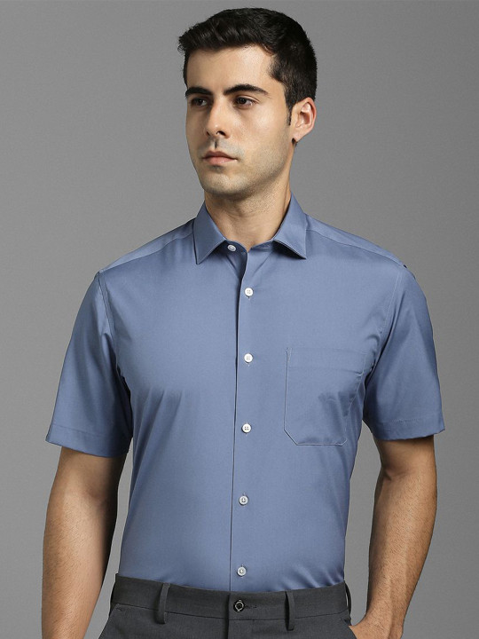 Louis Philippe Spread Collar Formal Shirt