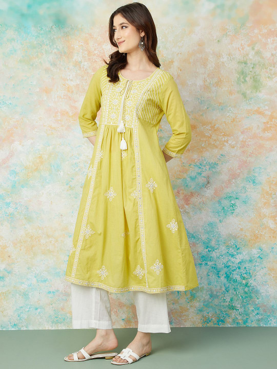 Melange by Lifestyle Women Floral Embroidered Tie-Up Neck Chikankari Anarkali Kurta