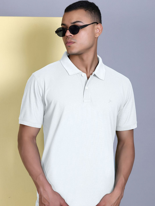 MOUNTAIN COLOURS Men Solid Polo Collar T-shirt