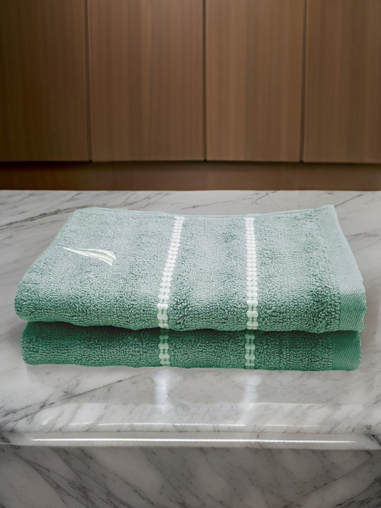Nautica 2Pcs Green & White Embroidered High Absorbency Super Fast Drying Hand Towels