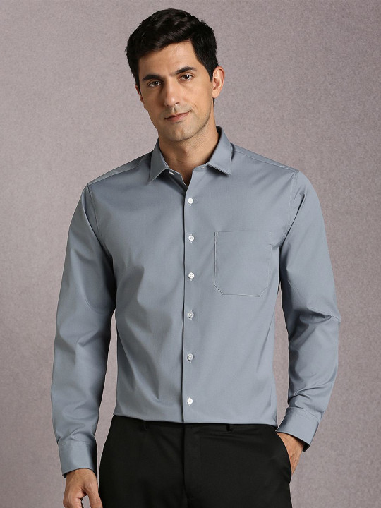 Louis Philippe Spread Collar Slim Fit Formal Shirt