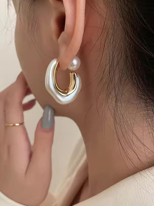 Iga collection Women Earrings