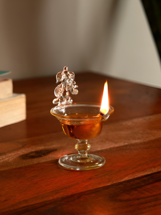 Unravel India Lord Ganesha Crystal Easy to Clean Ganesh Chaturthi Diyas