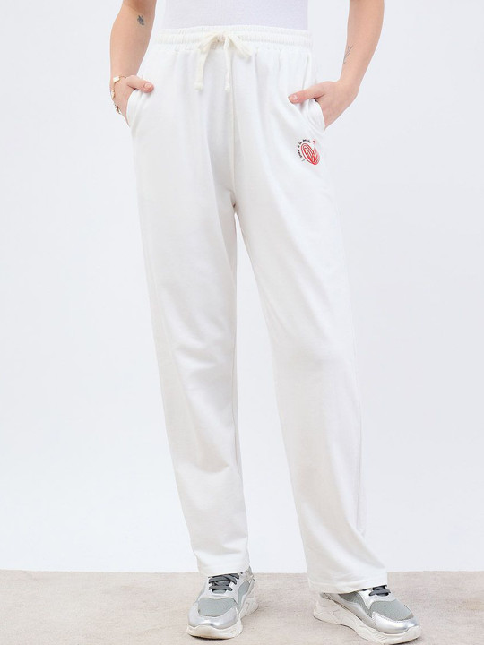 Styli Women Pure Cotton Straight-Fit Mid Rise Casual Track Pant With Placement Print Detail