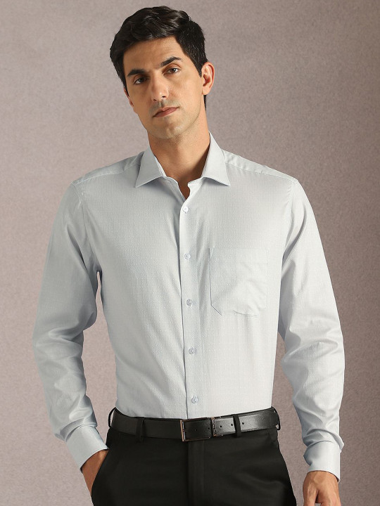 Louis Philippe Spread Collar Formal Cotton Shirt