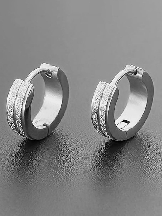 Peora Circular Hoop Earrings