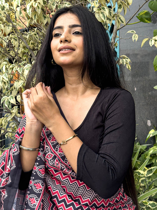 Bindigasm's Advi Round Neck Readymade Saree Blouse