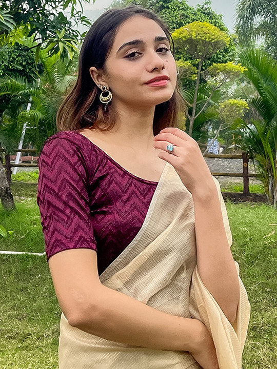 Bindigasm's Advi Zig Zag Woven Design Jacquard Stretchable Saree Blouse
