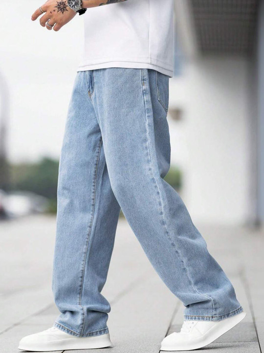 MARK VIEW Men Straight Fit Mid-Rise Light Fade Jeans