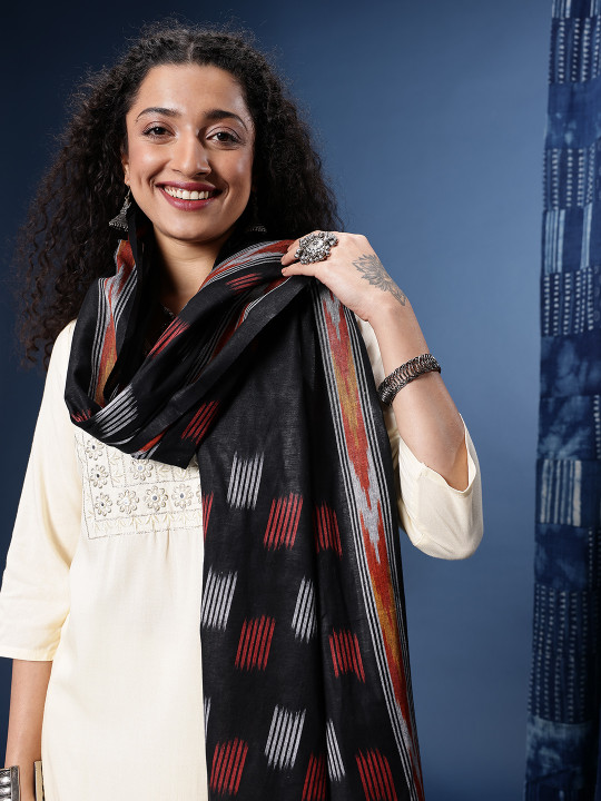 Taavi Woven Design Pure Cotton Ikat Dupatta