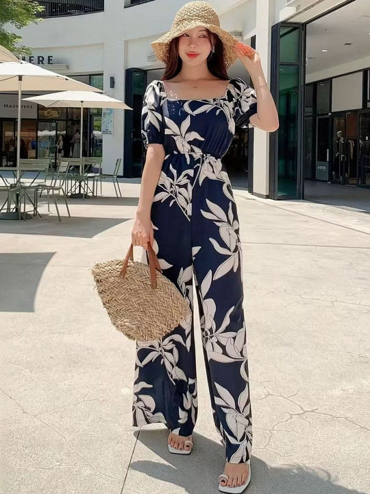 SHYAM SUNDARI Women Floral Printed Jumpsuit