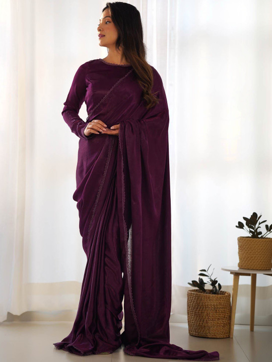 LEGEND WEAR Velvet Saree