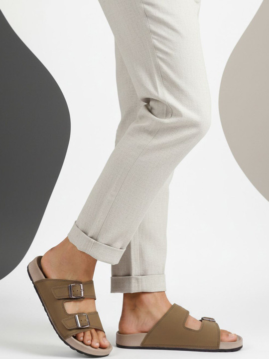 SUKUN Men Cushioned Footbed Sliders