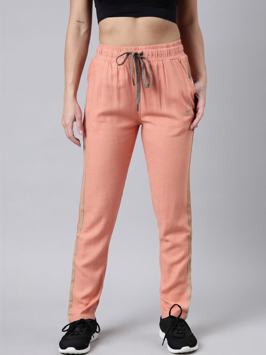 SHOWOFFFF Women Slim-Fit Mid-Rise Track Pants