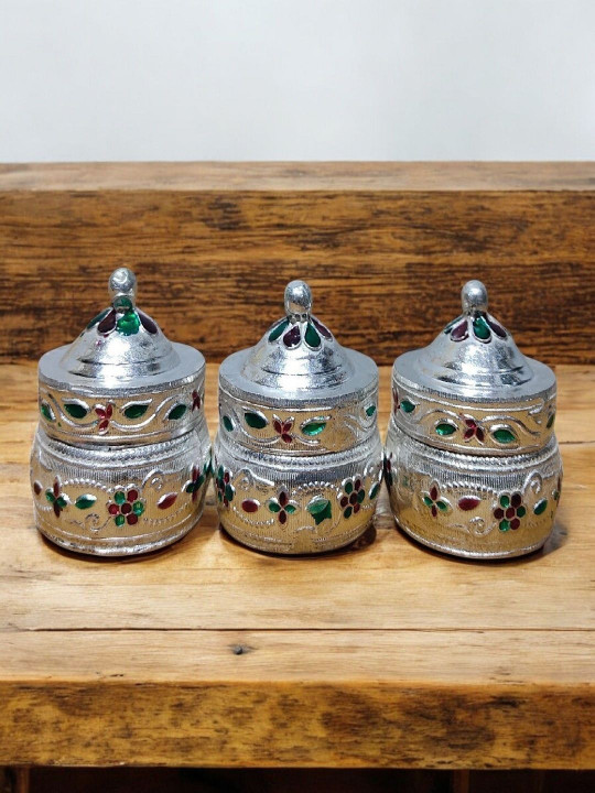 Sigaram 3-Pcs Embellished Kum Kum Box Pooja Essentials